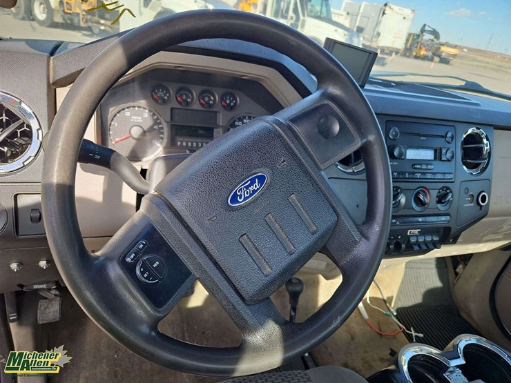 2008-ford-f550-image-15