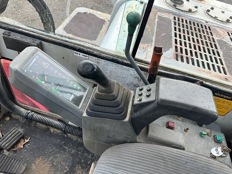 takeuchi-tb070-image-11