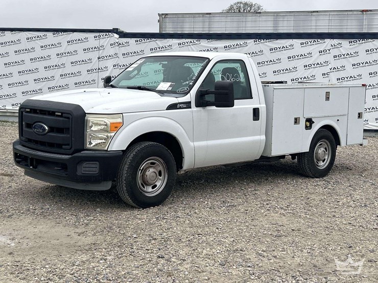 2015-ford-f250-image-1