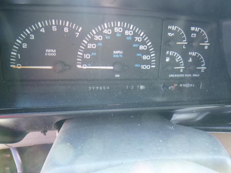 1993-dodge-caravan-image-13