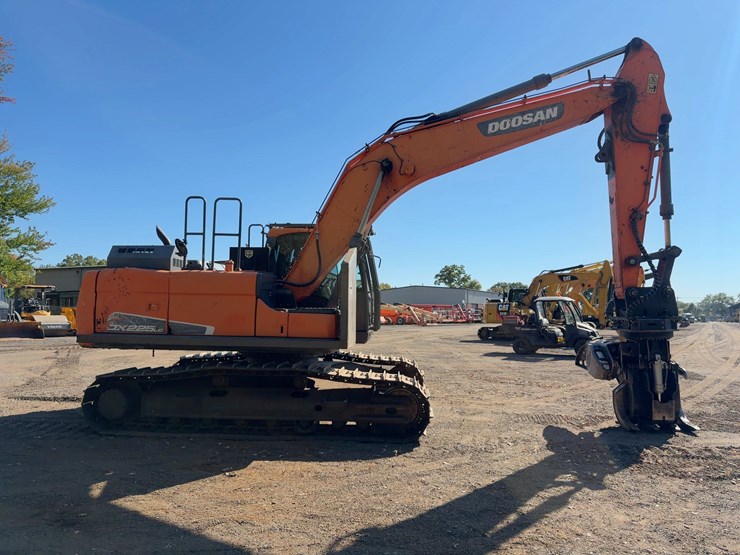 2018-doosan-dx225-lc-5-image-6