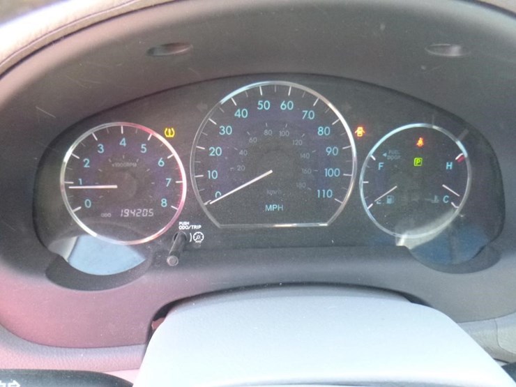 2009-toyota-sienna-image-14