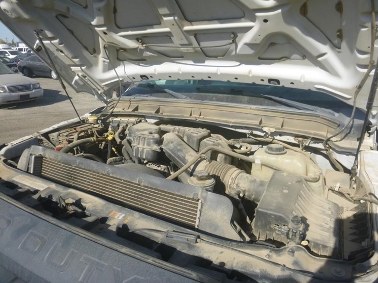 2015-ford-f350-image-16