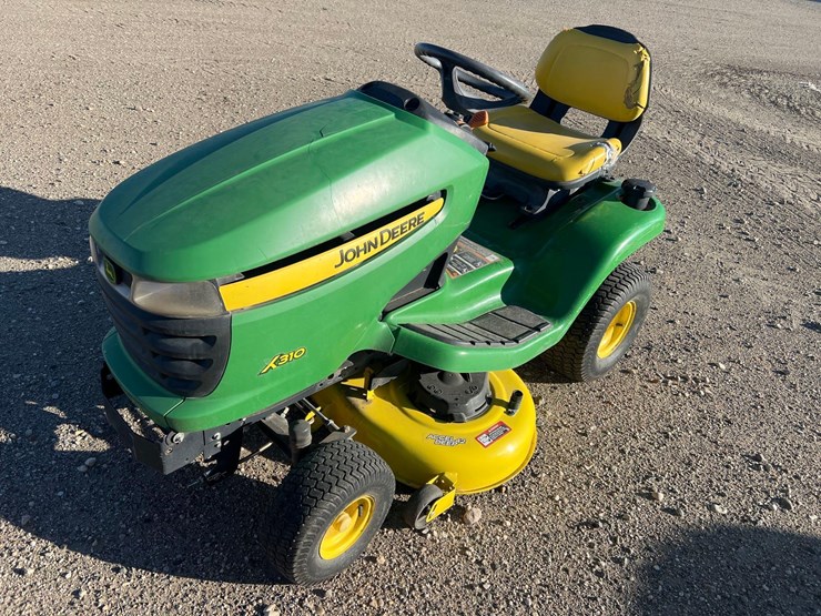 john-deere-x310-image-1