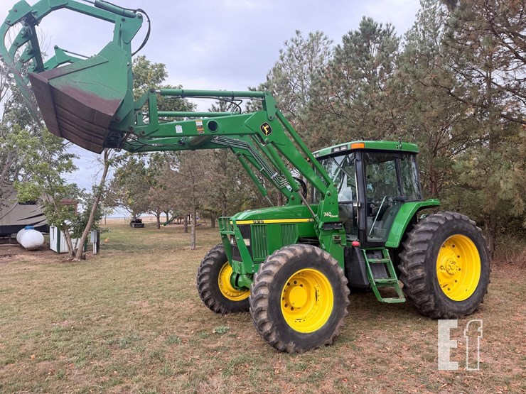 2000-john-deere-7510-image-8