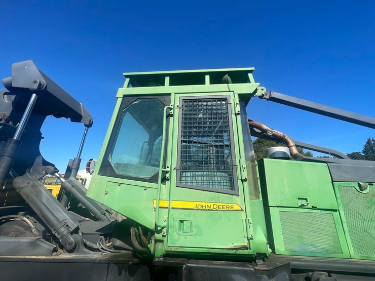 2000-john-deere-660-image-44