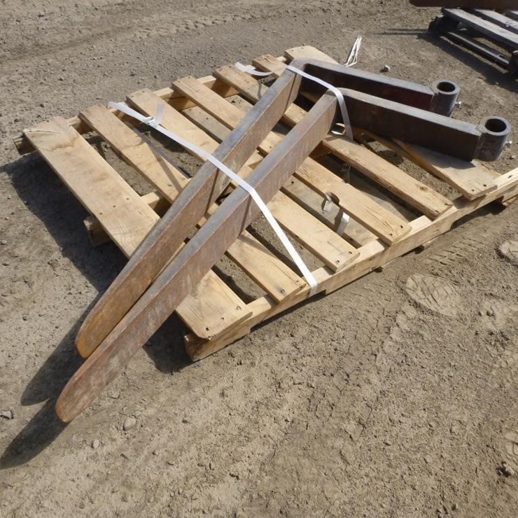 47" Reach Lift Forks