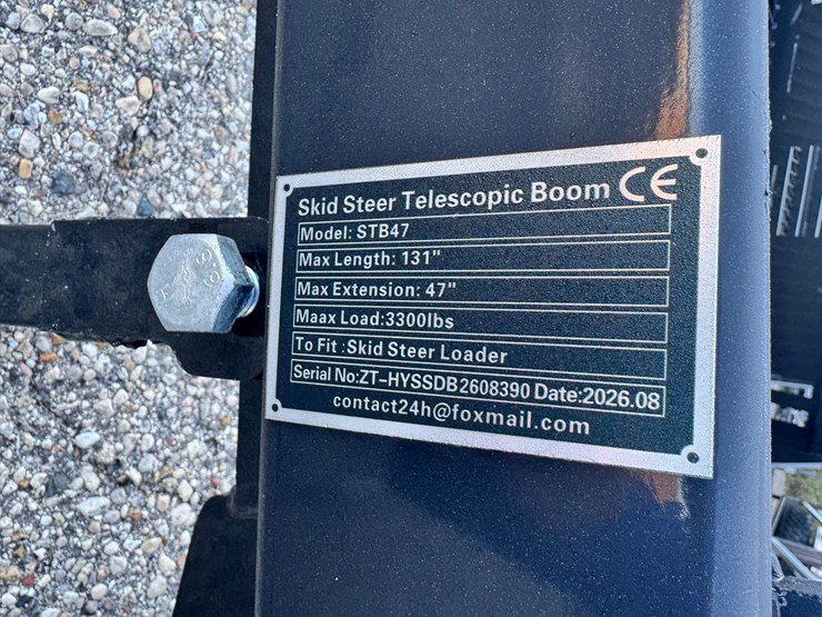 future-skid-steer-telescopic-boom-image-3