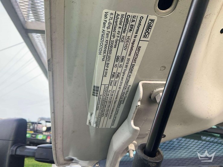 2019-ford-f550-image-9