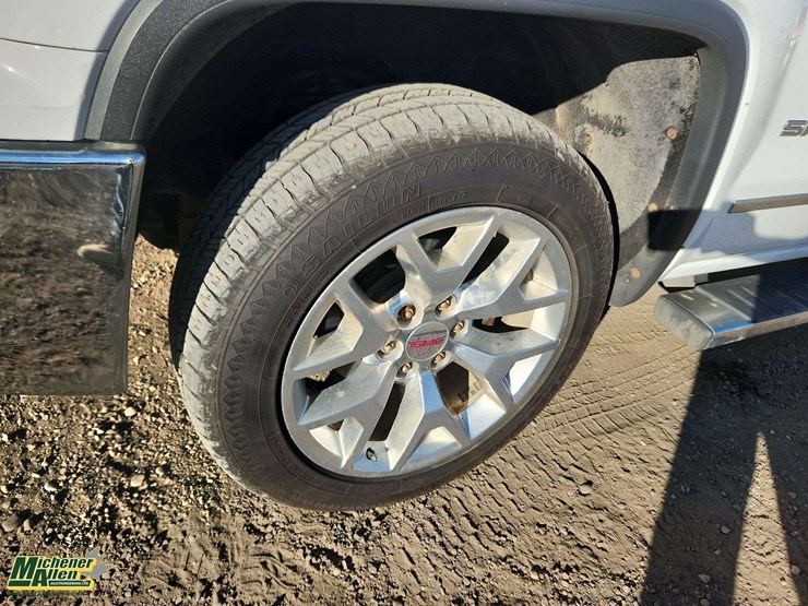 2017-gmc-sierra-1500-image-16