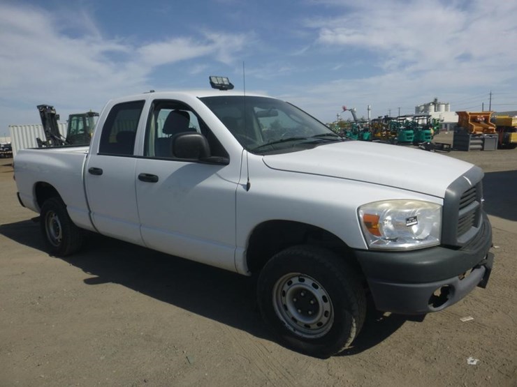 2007-dodge-ram-1500-image-3