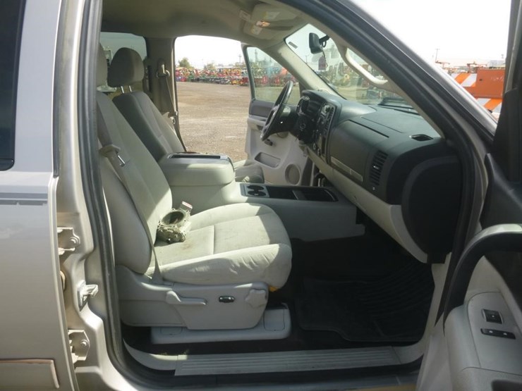 2008-chevrolet-1500-image-9