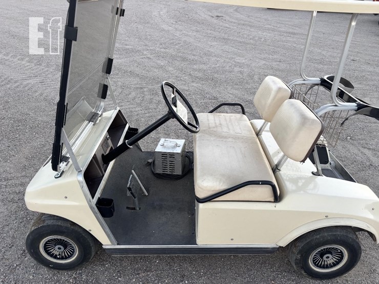 club-car-golf-cart,-brand-new-deka-batteries!-9181-image-10
