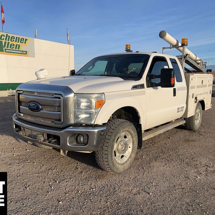 2015 FORD F350