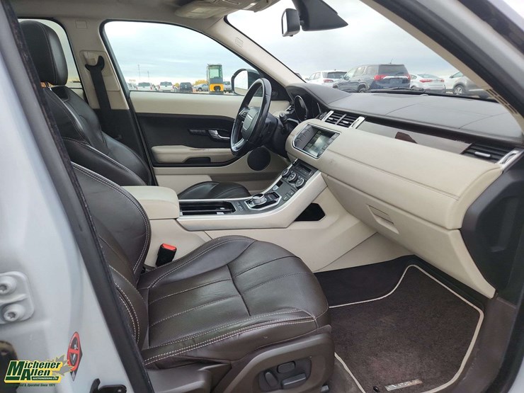 2015-land-rover-range-rover-evoque-image-20