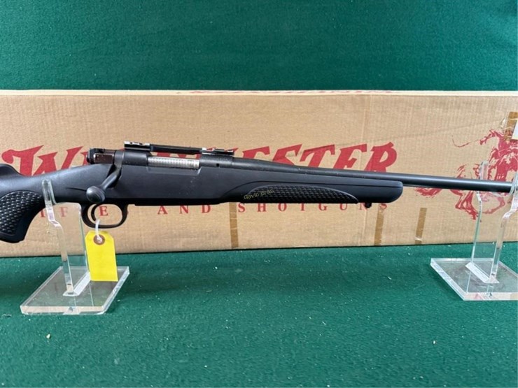 winchester-mdl.70-243-wssm-rifle-image-3