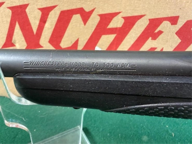 nib-winchester-mdl.70-300-wsm-rifle-image-12