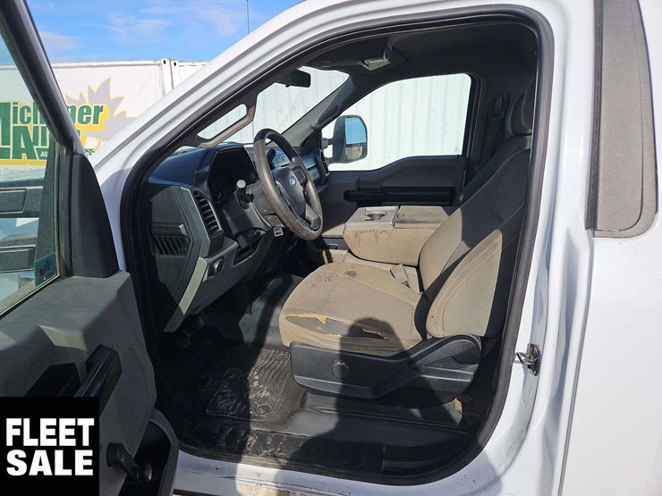 2019-ford-f550-image-13