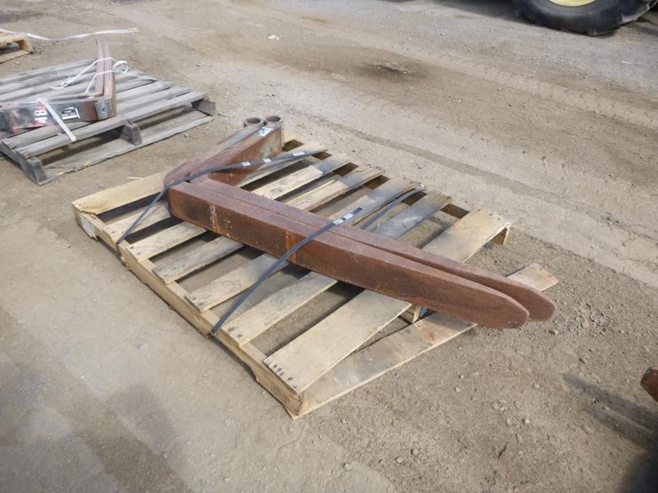 48"-reach-lift-forks-image-2
