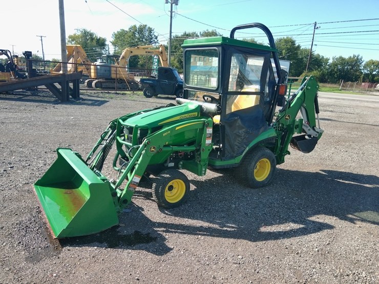 john-deere-1025r-image-1