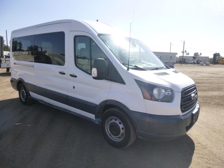 2018-ford-transit-image-3