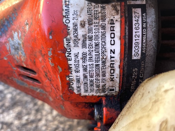 #1857-•-(4)-gas-powered-lawn-tools-image-10