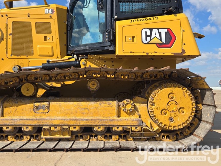 2021-caterpillar-d4-lgp-image-10