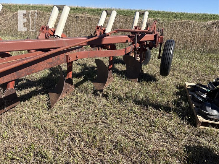 case-ih-735-image-6