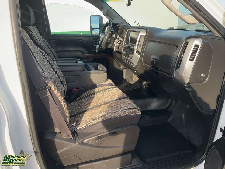 2015-gmc-sierra-3500hd-image-14