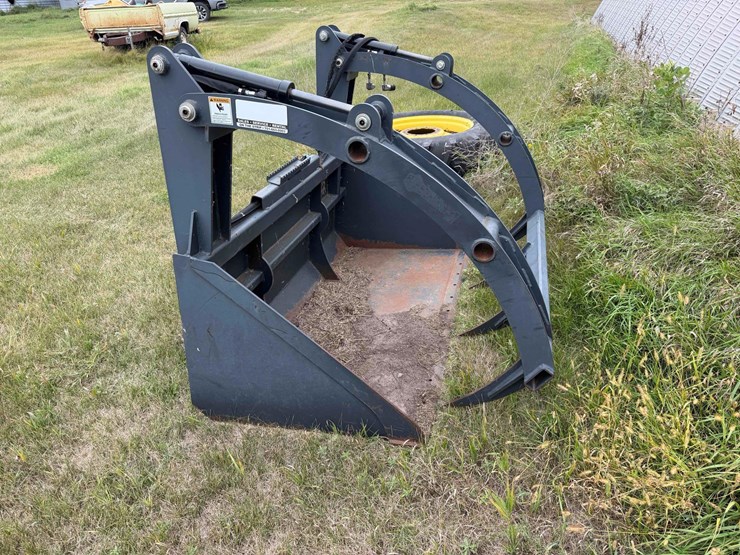 grapple-bucket-image-2