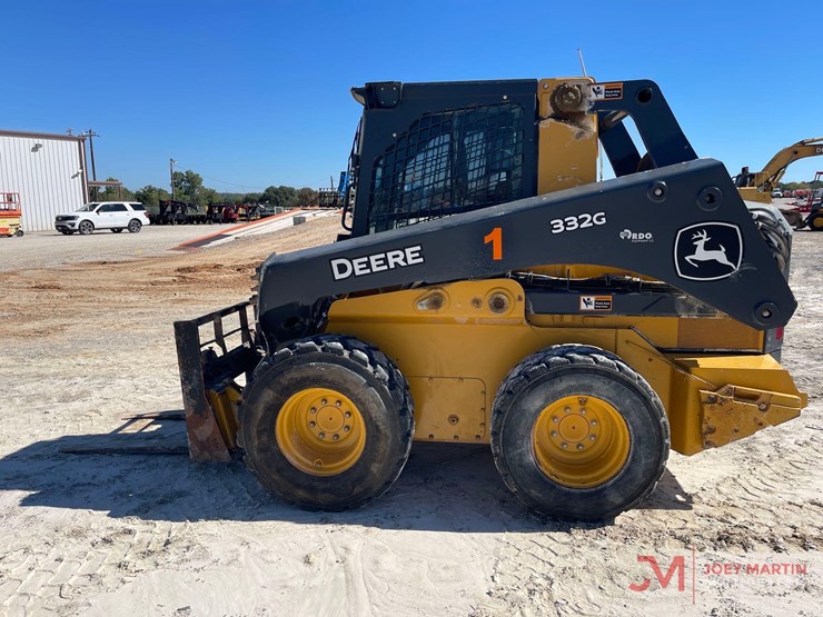 2023-deere-332g-image-6