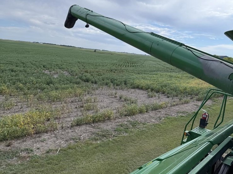 2011-john-deere-9770-sts-image-98