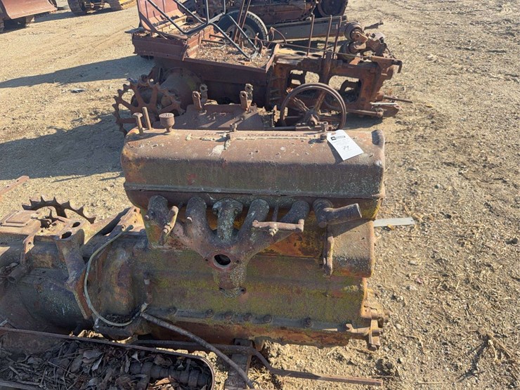 caterpillar-2-ton-image-6