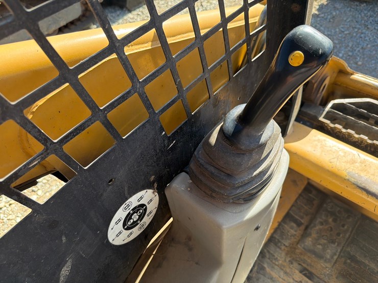 caterpillar-226-image-32