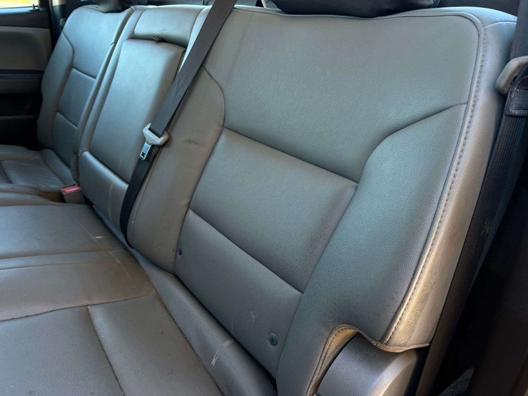 2019-chevrolet-silverado-5500hd-image-25