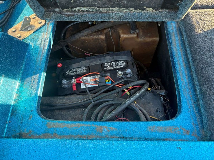 1987-16'-bass-boat-w/-trailer-image-18