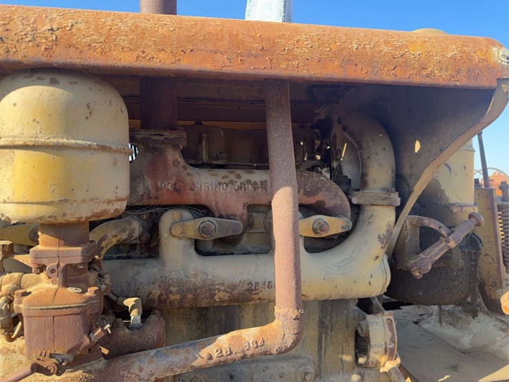 caterpillar-d7-image-27