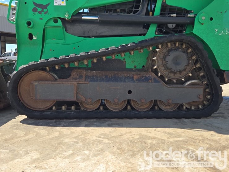 2020-bobcat-t550-image-10