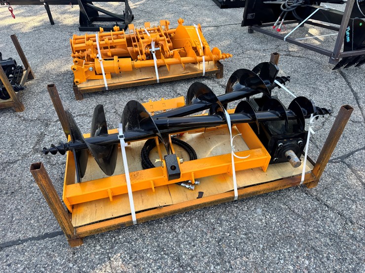 future-skid-steer-loader-auger-w/-two-rods-image-1