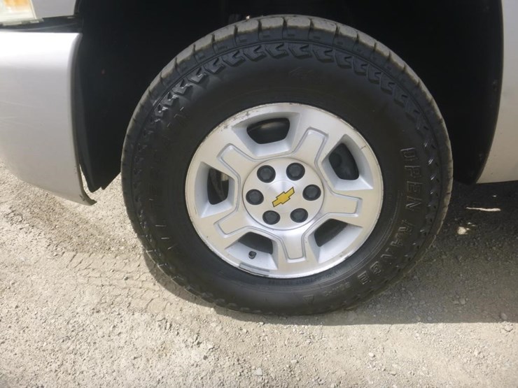 2008-chevrolet-1500-image-16