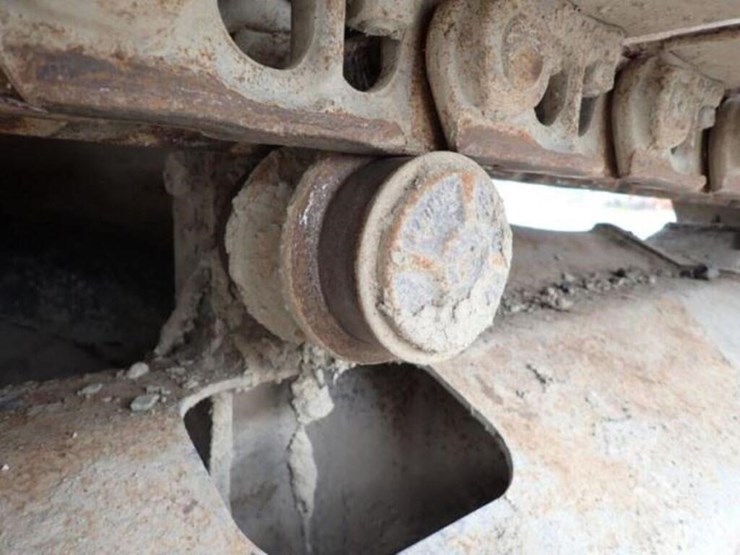 2017-caterpillar-315fl-image-47