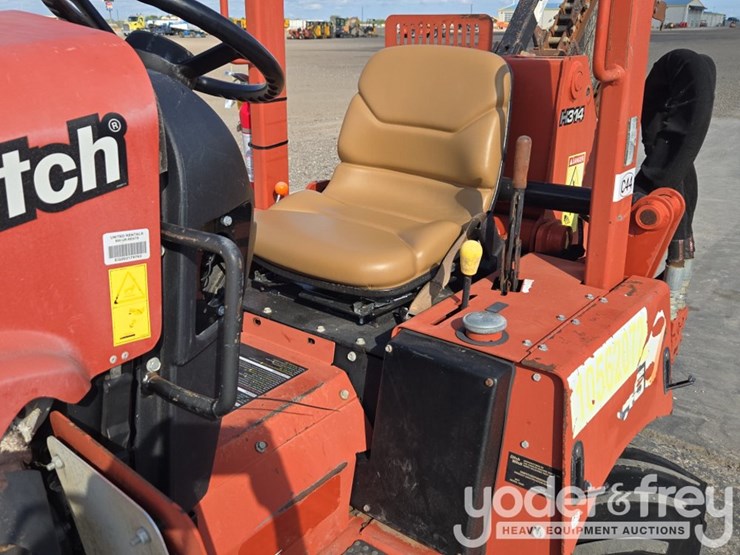 2016-ditch-witch-rt45-image-36