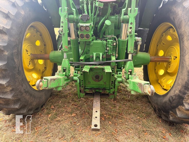 2000-john-deere-7510-image-11