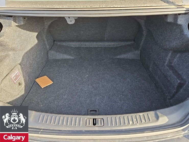 2015-chevrolet-malibu-ls-4dr-sedan-image-34