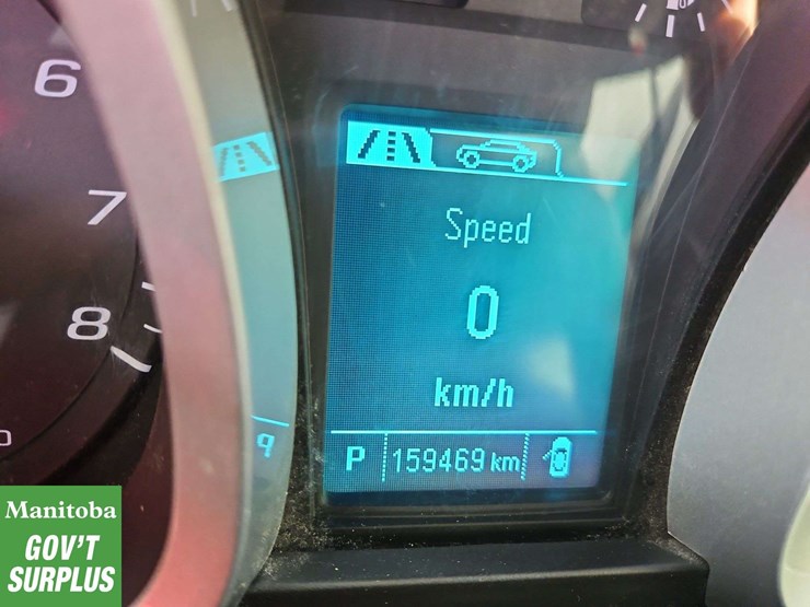 2013-chevrolet-equinox-image-38