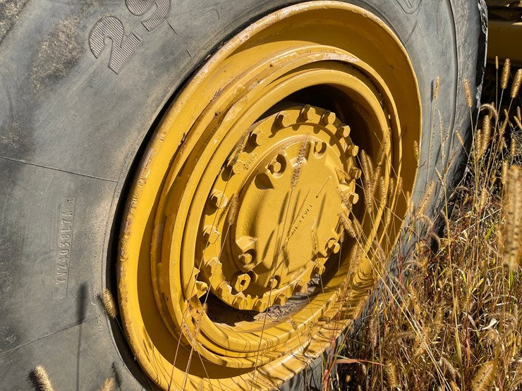 1996-caterpillar-615c-image-13