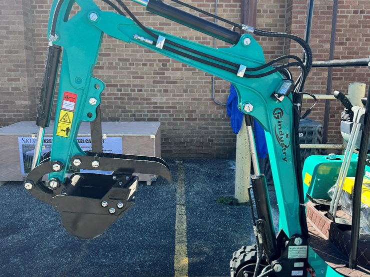 2026-unused-kv16r-mini-excavator-image-4
