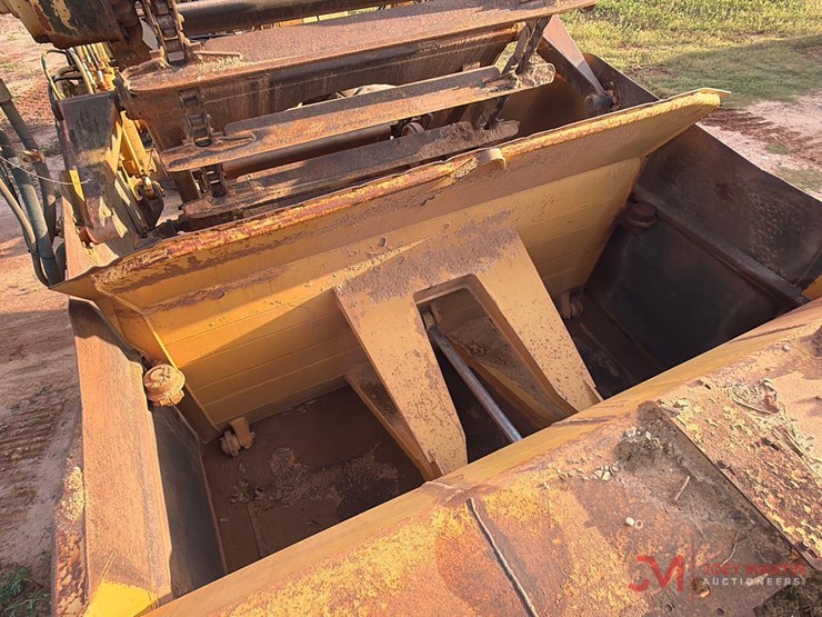 caterpillar-623f-image-12