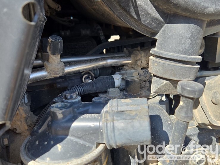 2020-komatsu-d39px-24-image-52