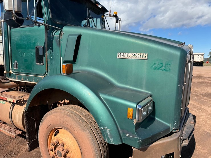 kenworth-t800-image-25